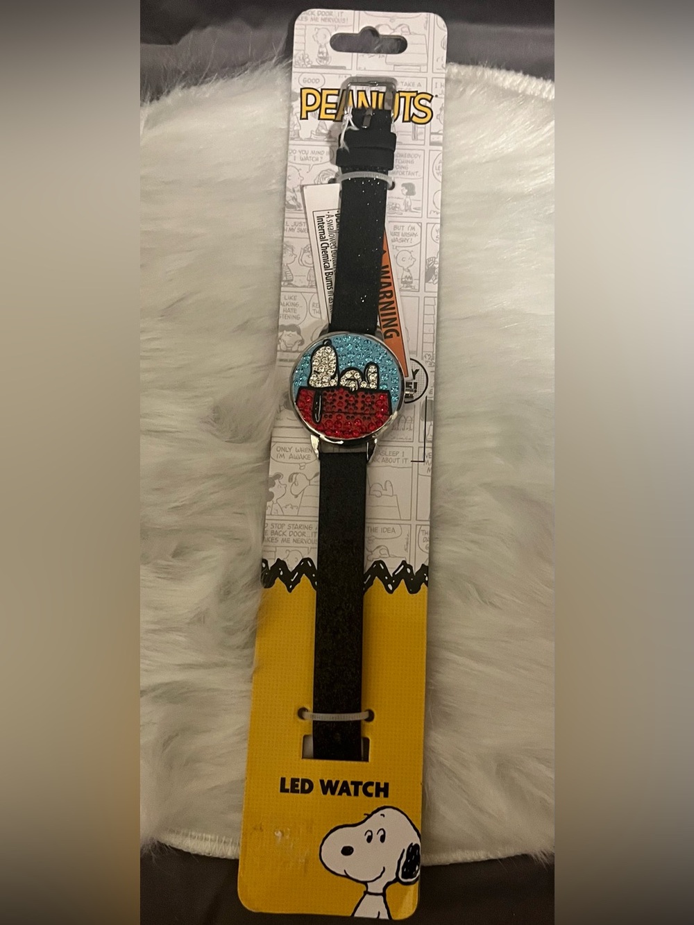 NWOT Peanuts Snoopy LED Watch with Snoopy Doghouse Graphic